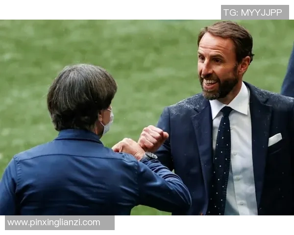 足球明星西装风采大赏展现绅士魅力与运动激情的完美结合